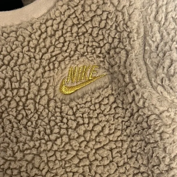 Nike Tan Sherpa Pullover - Picture 2 of 4